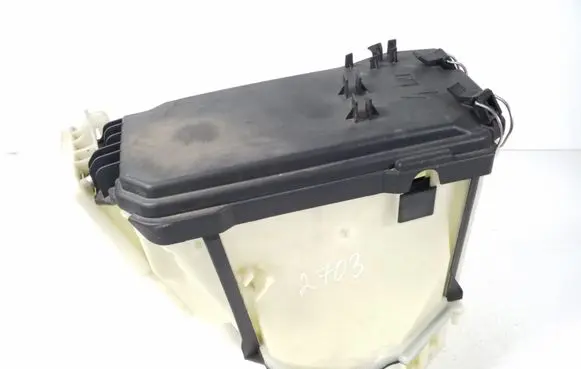 Mercedes-Benz GLK (X204) Fuse box set A2045400024