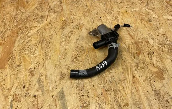 Volvo XC40 Electric auxiliary coolant/water pump 32222659