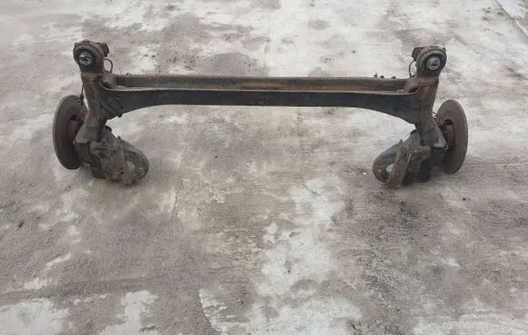 Renault Laguna III Rear axle beam 