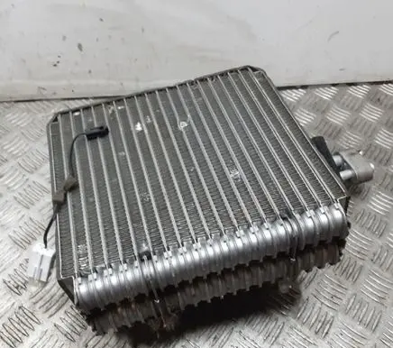 Hyundai Trajet Air conditioning (A/C) radiator (interior) 