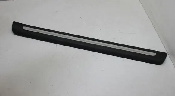 Audi TT TTS RS Mk3 8S Side skirt front trim 8S0853492C