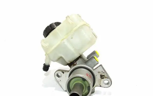 Opel Astra G Master brake cylinder 32066734