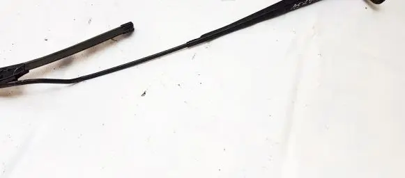 Citroen C5 Front wiper blade arm