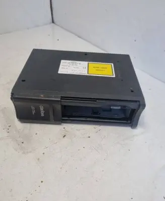 CD/DVD changer