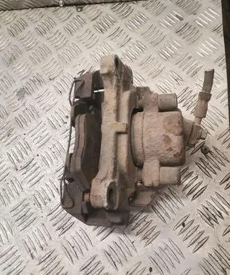 Volkswagen PASSAT B6 Front brake caliper