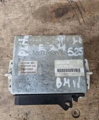 BMW 5 E34 Engine control unit/module 0261200173