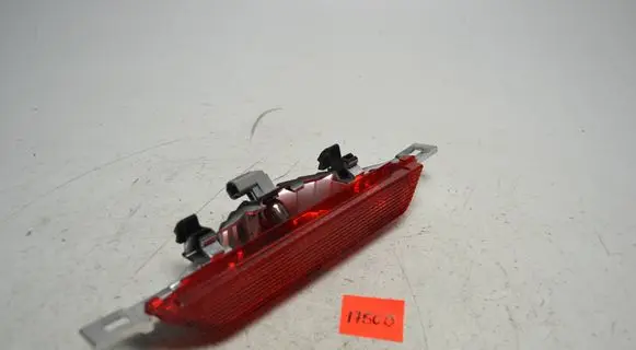 Toyota Corolla E120 E130 Third/center stoplight 12V16W