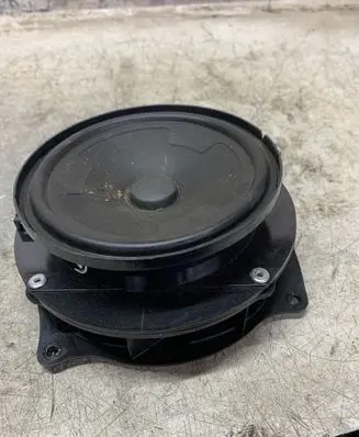 Volkswagen Touran III Rear door speaker 5ta035434b