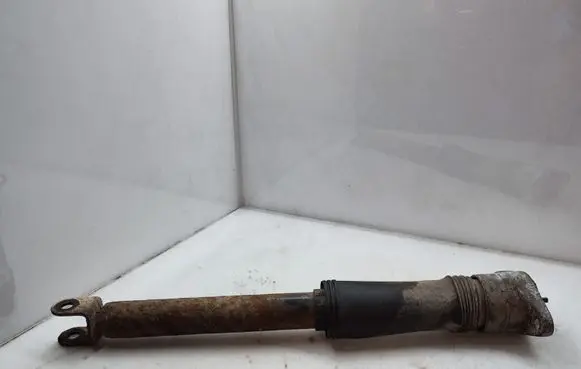 KIA Carens II Rear shock absorber/damper