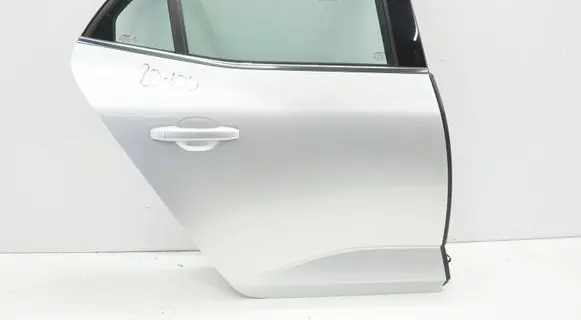 Renault Megane IV Rear door 140526DPT