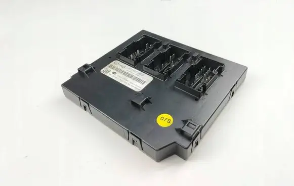 Audi A3 S3 8P Comfort/convenience module 8P0907063G
