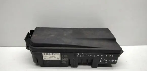 Opel Signum Fuse box set 13144711