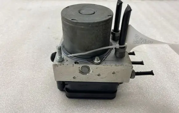 Jaguar XE ABS Pump GX7314F447AF
