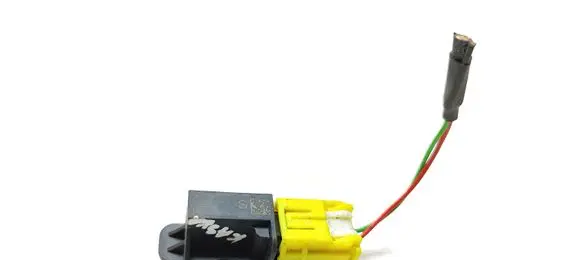 Nissan Qashqai Airbag deployment crash/impact sensor 988303RA0A 12232015 3RA15323A52A