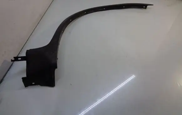 BMW X5 E53 Front arch trim 8408704