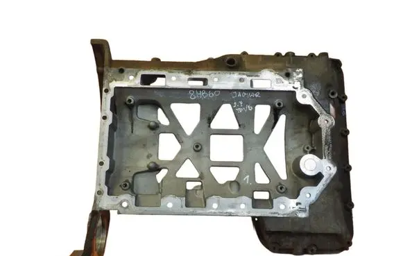 Jaguar XF Oil sump 4R8Q6U004E