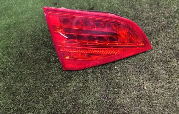 Audi A4 S4 B8 8K Tailgate rear/tail lights 8K9945093 2196006