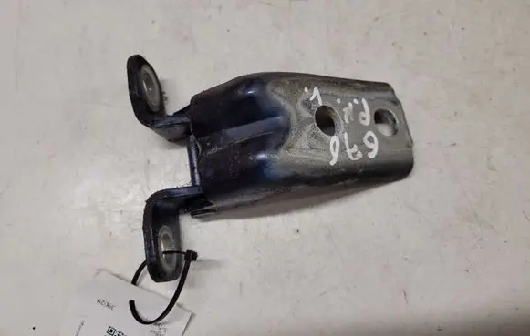 Jaguar S-Type Front door upper hinge