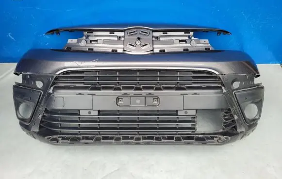 Toyota Proace Front bumper 9811847477 9813862680