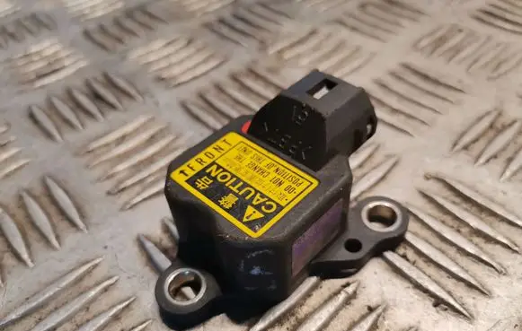 Lexus GS 300 400 430 ESP acceleration yaw rate sensor 8944130050
