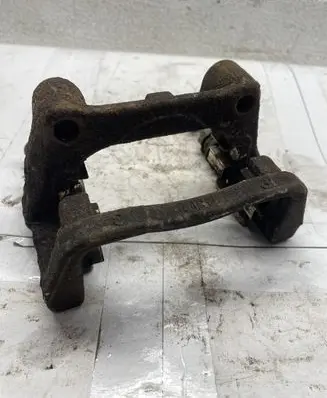 Opel Zafira A Brake caliper pad carrier rear 