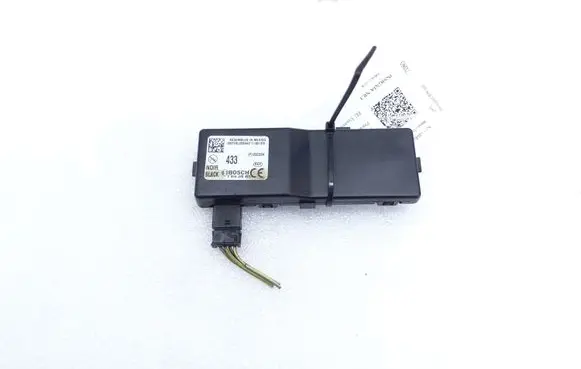 Opel Insignia A Door central lock control unit/module 13503204 F00HJ00491