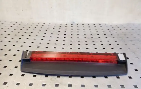 Audi A6 C7 Third/center stoplight 4G5945097