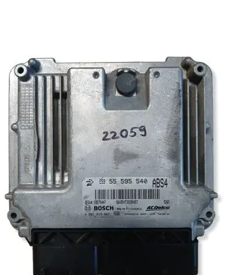 Opel Insignia A Engine control unit/module 55595540 55579447 0281019867