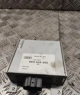 Audi A5 8T 8F Sound amplifier 8e9035223