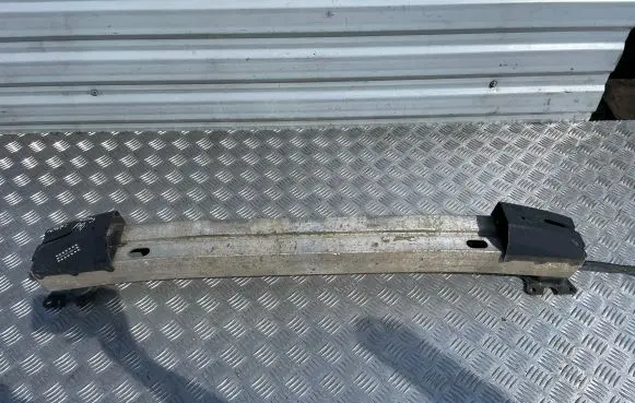 Subaru Legacy Front bumper cross member