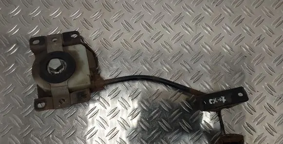 Toyota Corolla Verso AR10 Spare wheel mounting bracket 