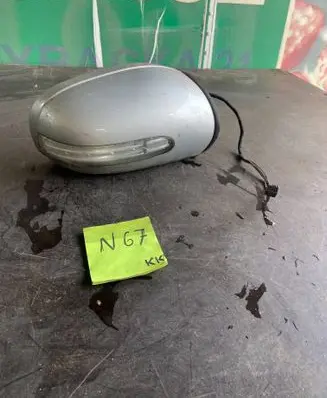 Mercedes-Benz C AMG W203 Front door electric wing mirror 413133418