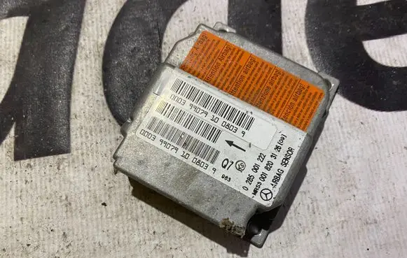 Mercedes-Benz A W168 Airbag control unit/module a0018203126 0018203126