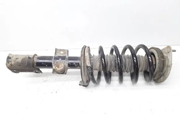 Volvo XC90 Front shock absorber with coil spring