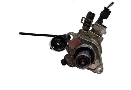 Volkswagen Jetta VI Fuel injection high pressure pump 04E127026G