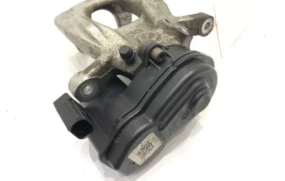 Rear brake caliper