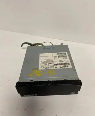 Volvo V70 Navigation unit CD/DVD player 30775981 66200103 CUP2001E5