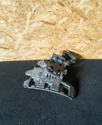 Volvo S60 Rear bumper mounting bracket 31323837