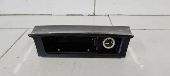 Volkswagen PASSAT B7 Ashtray (front) 3C0863284K