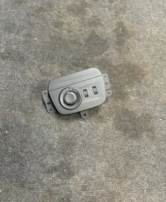 Jeep Grand Cherokee WL Light switch P68410472ab P68410472ab3617 120039346
