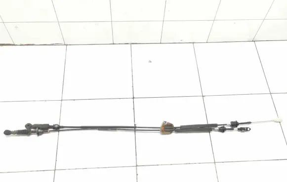 Gear shift cable linkage