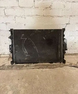Volvo XC70 Coolant radiator