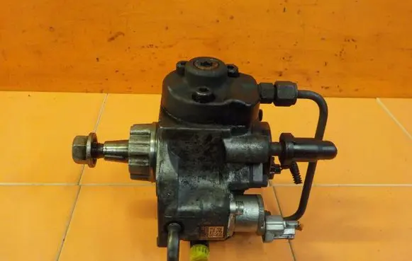 Ford Transit Fuel injection high pressure pump 6C1Q9B395BD