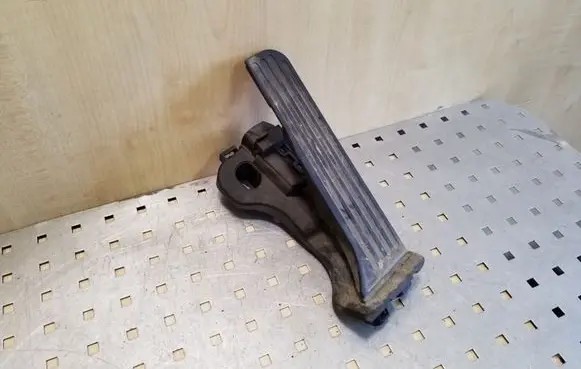 Seat Leon (1P) Accelerator throttle pedal 1K1721503P