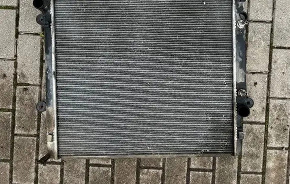 Toyota Land Cruiser (J120) Coolant radiator