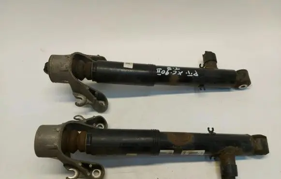 Volvo XC90 Rear shock absorber/damper 32246747