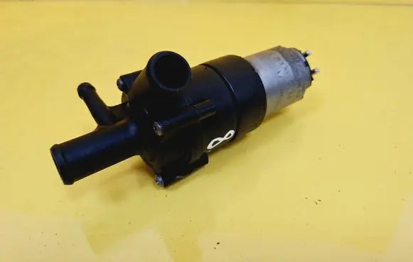 Mercedes-Benz C W203 Electric auxiliary coolant/water pump 2038350164 0392020077