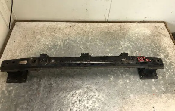Peugeot 1007 Front bumper support beam 