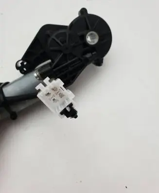 Mercedes-Benz C W204 Seat adjustment motor 0390203207
