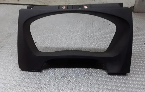 Dashboard trim